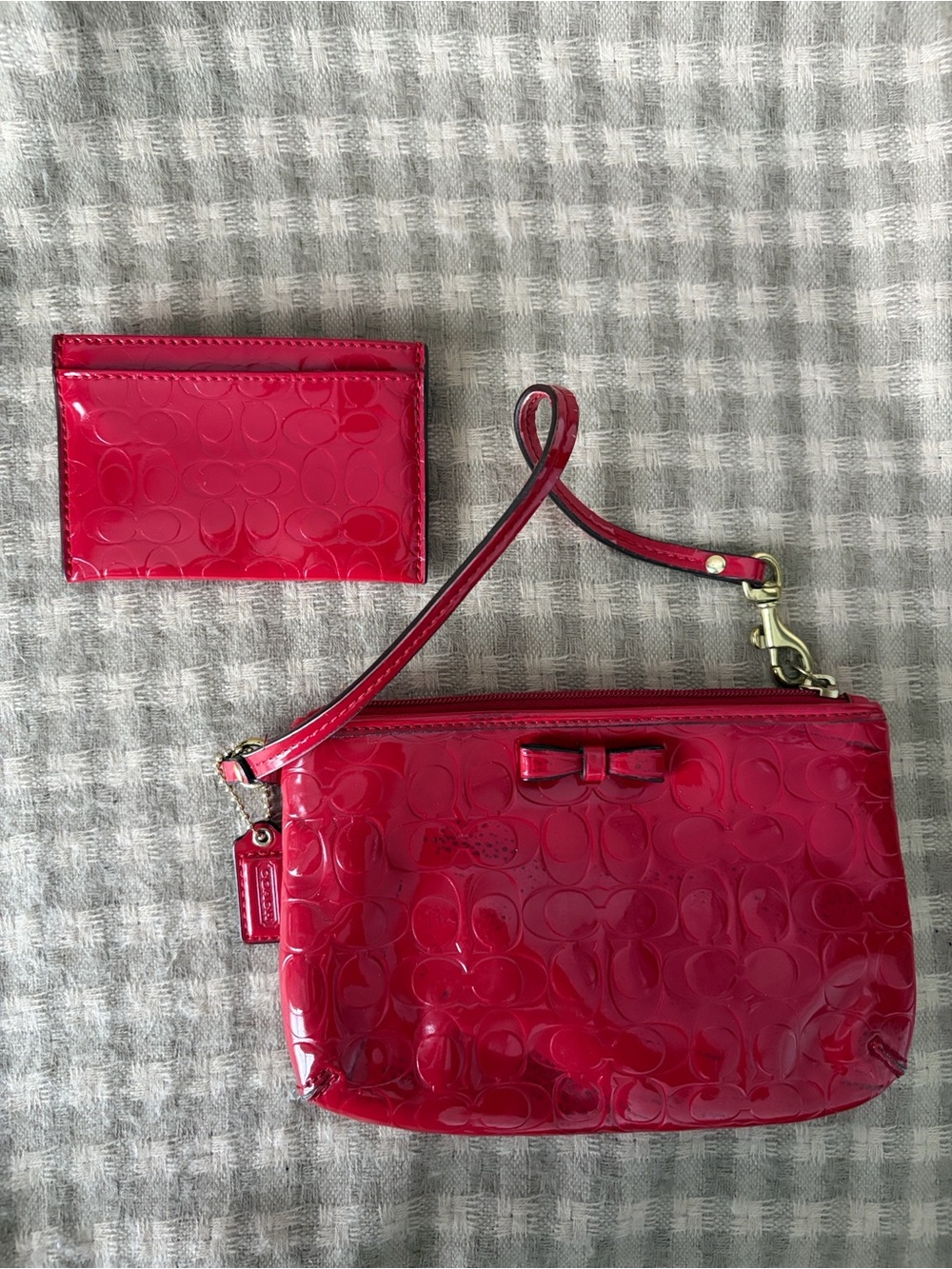 COACH PATENT LEATHER SIGNATURE WRISTLET & CARD HOLDER SET RED WOMEN’S OS